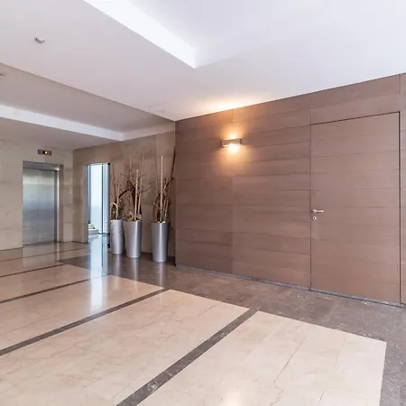 Apartment Duomo-centrale Design Con Ampio Terrazzo